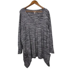 LOGO by Lori Goldstein Gray Asymmetrical Hem Tunic Sweater